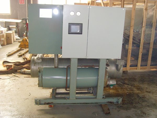 东洲酒店中央空调不停机清洗方法介绍